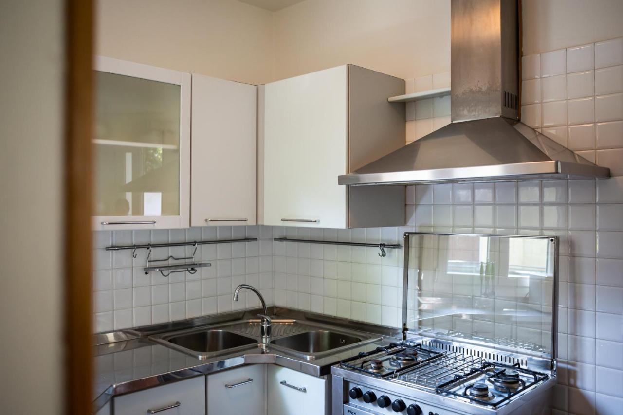 Lucilla Apartment *