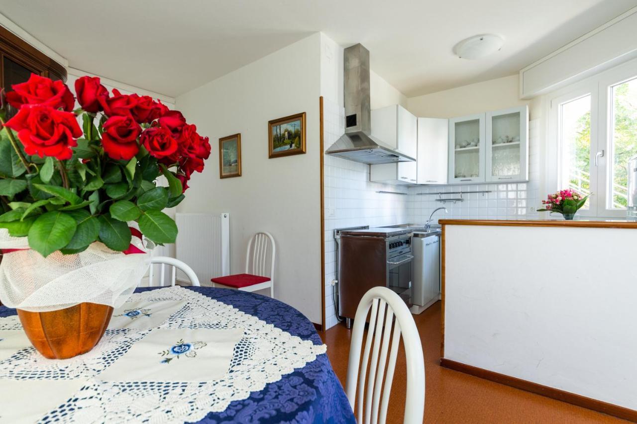 Lucilla Apartment *
